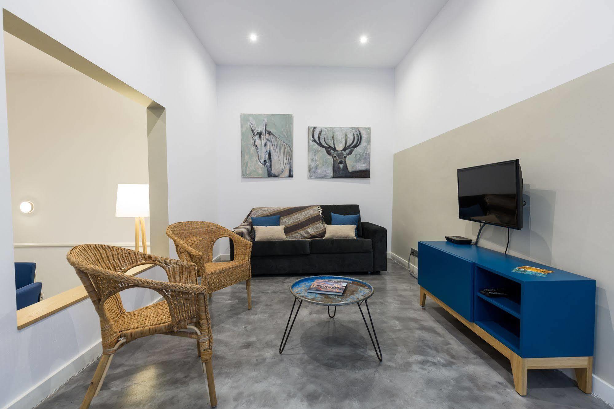 Weflating Park Gueell Apartment Barcelona Ngoại thất bức ảnh
